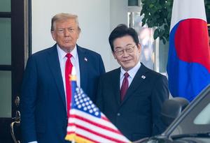 ڸ븮 
