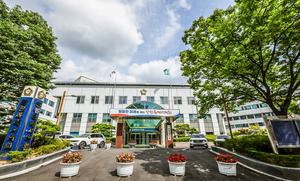 âȸ, 'θ    ˱ Ǿ' ä