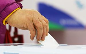 [ѱ]   'ĺ  缱' 42%, 'ĺ ټ' 35%