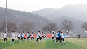 ��õ��, �౸ ���������Ʒ� ��ī ���� ������