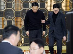 �嵿��, '��Ư�� �ܽ�' ���°������