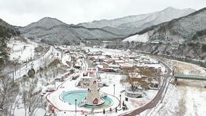 ��ȭ ��Ÿ����, �ɶ��� �ιٴϿ��� �η��� ���� 'K-��Ÿ�� ����'