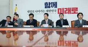 ��������, �ѵ��� �̾� ģ�Ѱ� �������� ����������