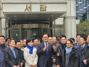 '������ ��Ȥ' �ۿ��� ¡�� 2������� ���ˡ�����