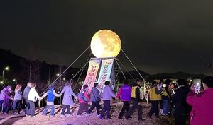 â�� ������, �����뺸�� �����¿�� ��� ������ LED�� �� ������