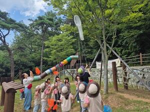 ������, �� ���� �Բ��ϴ� ���ƽ�ü��� �