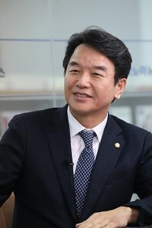 ���泲���� ���⸶�� ������ �ǿ� ������ ���´� ���� ��������� �����޶�