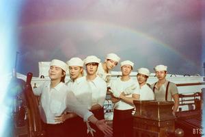 BTS '����', ������ '�� 100' ���󡤡���ڸ �̱ۡ��ٹ� 1�� ����