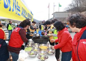 ���籺�����ڿ����缾��, ��¥��� ��Ű�� ������ ������� �ǽ�