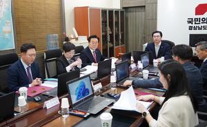 �������� �뿵���� �ĺ��� õ���� �� ���� �ܼ� ��õ