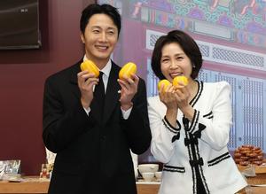 ������ ����, ��Ʈ���� ���Ͽ�� '�� ��ȭ' ȫ��������