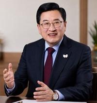 [�ֳ����� �����Ҹ�] APEC�� ����, ������ ���� AI���ͷ� �̾����� �Ѵ�
